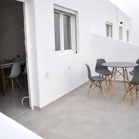 Calma Eco Sunset View בית נופש Emporio (Santorini)