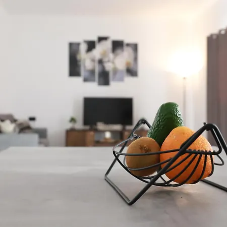 Calma Eco Sunset View Emporio (Santorini)