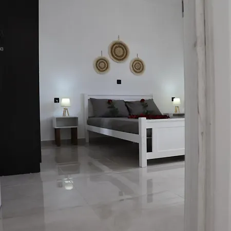 Calma Eco Sunset View Emporio (Santorini)