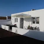 Calma Eco Sunset View Casa de Férias Emporio (Santorini)