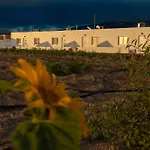 Calma Eco Sunset View Casa de Férias Emporio (Santorini)
