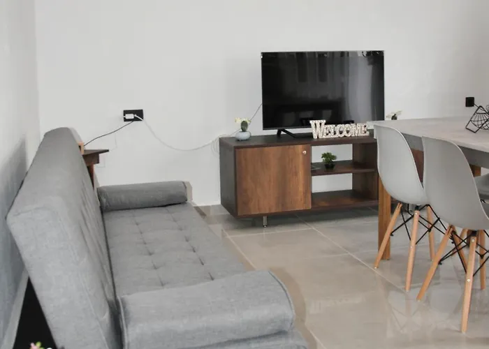 Calma Eco Sunset View *