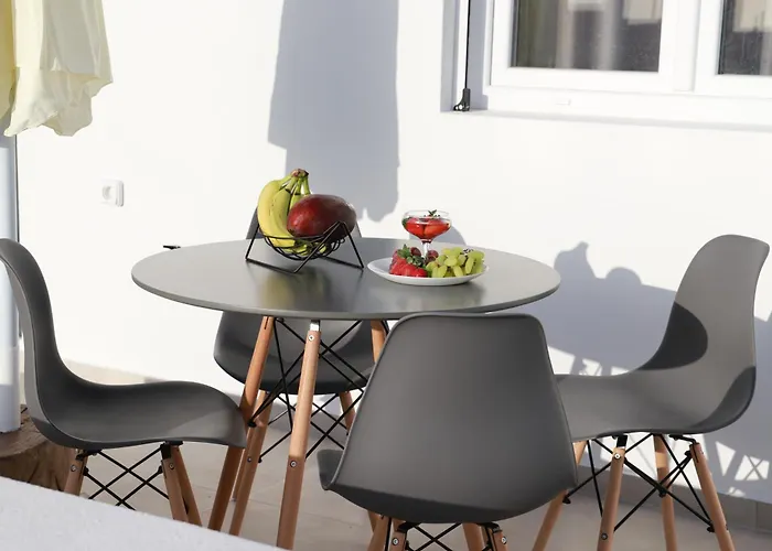 Calma Eco Sunset View Εμπορειό