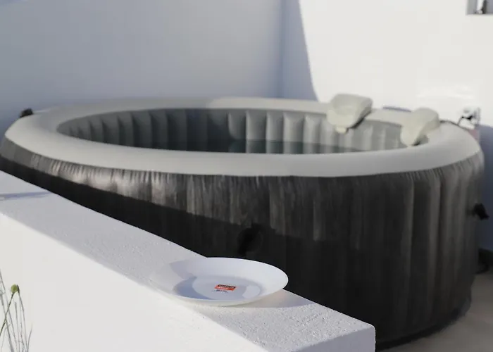 Calma Eco Sunset View Feriehus Emporio (Santorini)